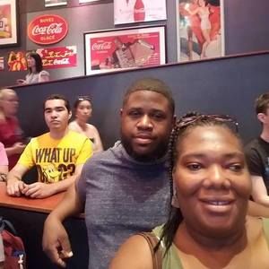 Meet your Posher, Mack